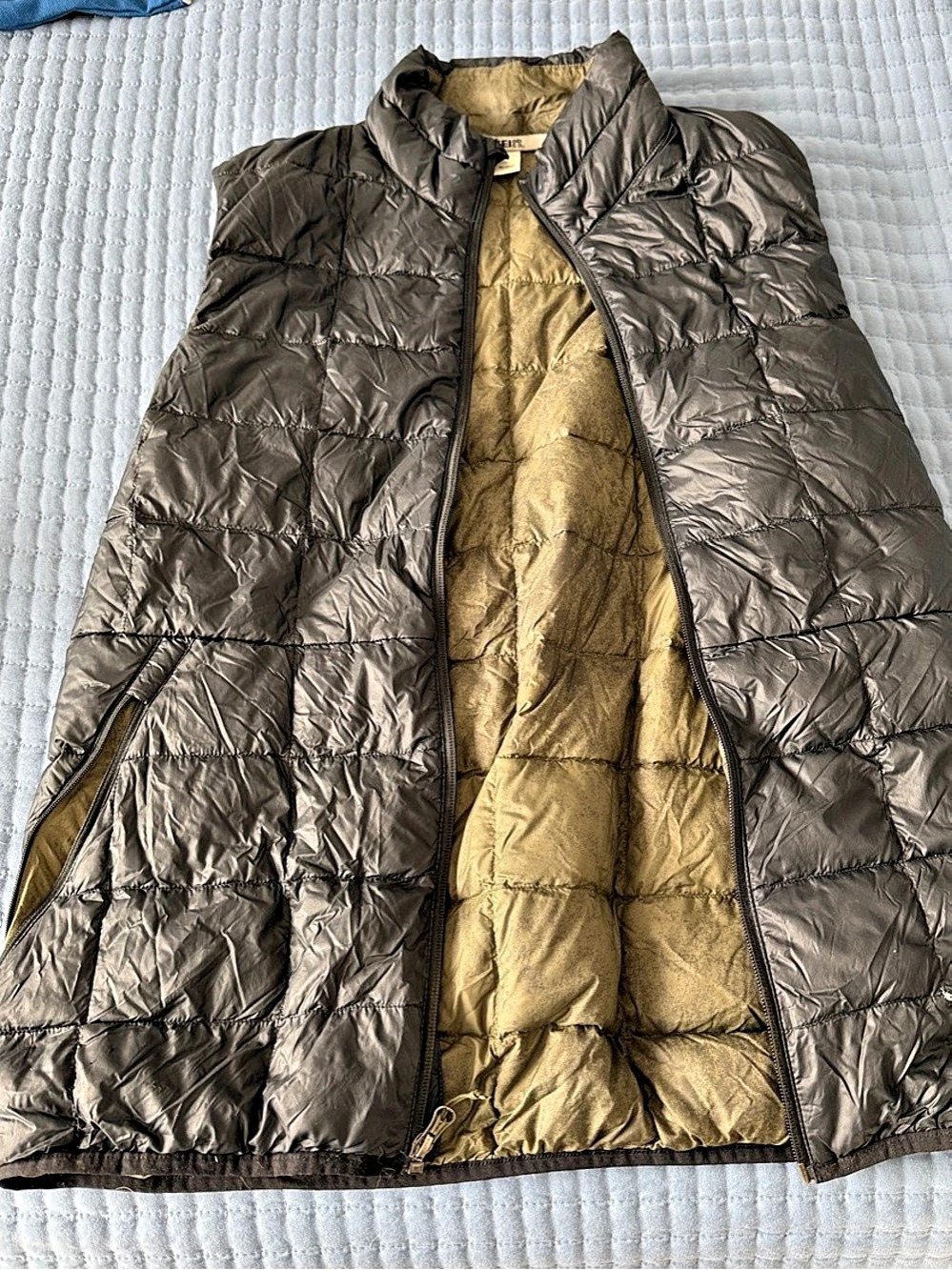 REI Quilted Puffer Vest Size Medium